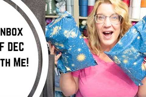 Paradise Fibers Subscription Mystery Spinning Box Unboxing-December 2023, Aurora Borealis!