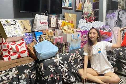 OPENING GIFTS FROM MY 18TH BIRTHDAY