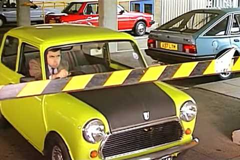 No Exit For Mr Bean! | Mr Bean Funny Clips | Mr Bean Official