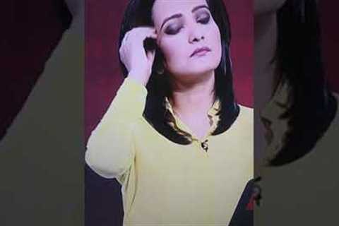 Aaj tak news anchor blooper