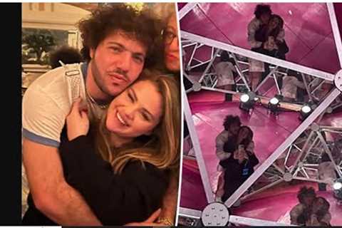 Selena Gomez cozies up to boyfriend Benny Blanco on date at art exhibit