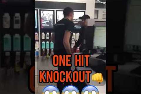 One hit knockout. Self defence on the street. #selfdefence #powerpunch #fight #boxing #fighter