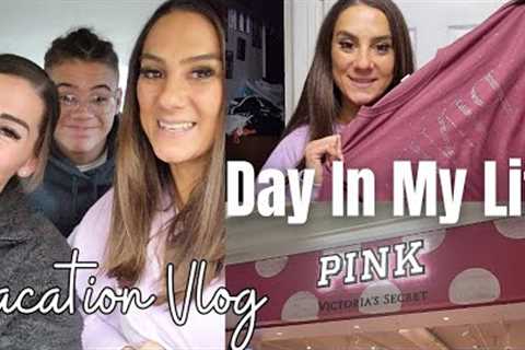 Vacation Vlog- Mall trip, shopping, haul, dinner. Enjoying time with the family.