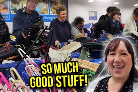 EVERY BIN WAS PACKED WITH GOOD STUFF! (Thrift With Me)