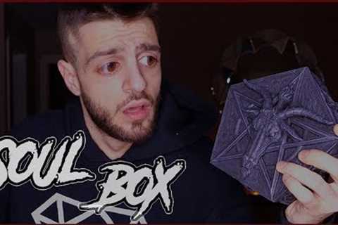 THIS DARK-WEB MYSTERY BOX WANTS MY SOUL (VERY SCARY)
