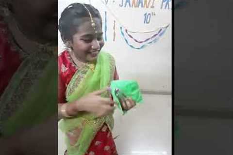 My sister's birthday gift prank 🤣🤣🤣22|1|22|birthday gift prank ideas |vaka's family #shorts