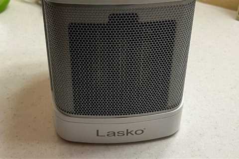 Lasko Portable Space Heater is a Permanent Fixture for Winter in My Bathroom