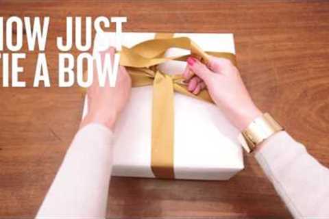 How to Tie a Flat Ribbon Bow