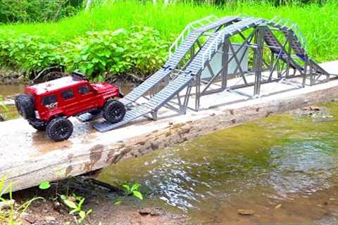 RC TOPiA - MiNi Truck Course - Backyard Park - Panda &amp; RARE AXiAL #ProudParenting  | RC..