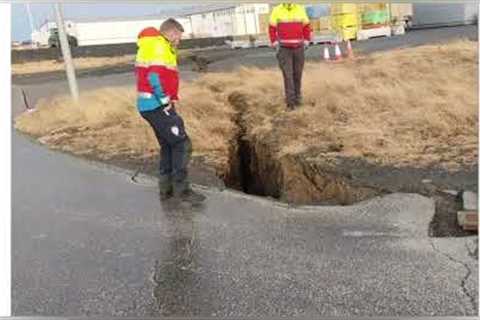 Countless cracks emerged in Grindavik after the eruption. The town is not a safe place! 16.01.24