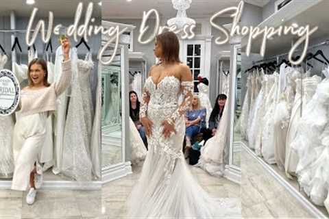 WEDDING DRESS SHOPPING! VLOGMAS DAY 2 💍