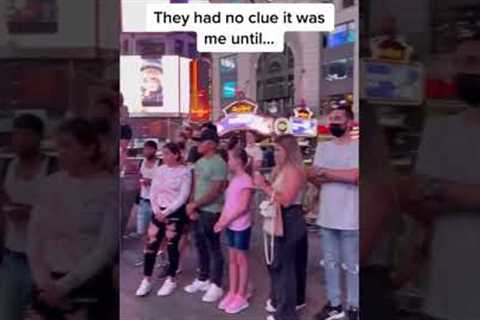 Homeless man WOWS crowd with Justin Bieber cover “2 much” #busking #nyc #homeless #music  #singer