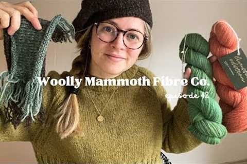 Woolly Mammoth Fibre Co. Ep.43 | Sweater Knitting, December bow and colours!
