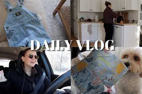 DAILY VLOG: BABY REGISTRY + BABY CLOTHES HAUL + PANERA DAY + BABY SHOWER CHAT