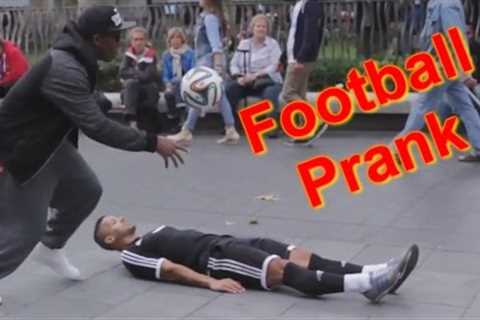 PUBLIC FOOTBALL PRANK (ft F2Freestylers)