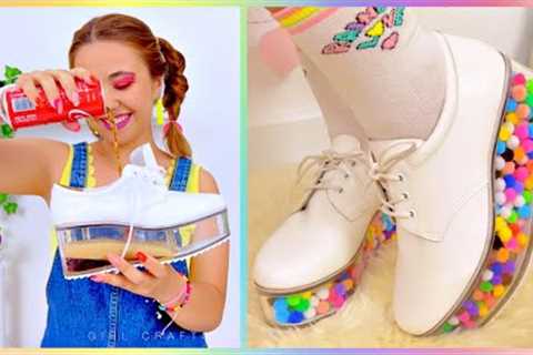 MY NEW CLEAR SHOES UNBOXING - I Put Coca Cola and Candy