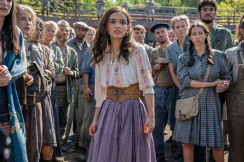 The Hunger Games: The Ballad of Songbirds and Snakes - The Untold Story of Lucy Gray Baird