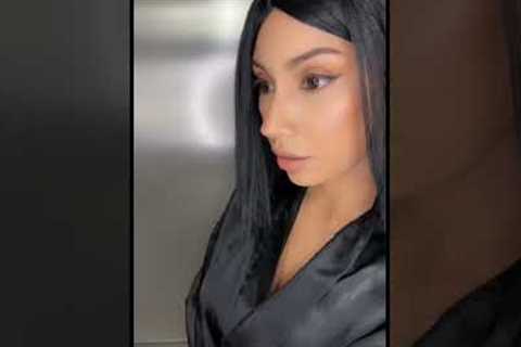 Kourtney Kardashian Barker on PDA #shorts #kardashians