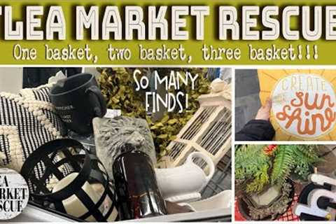 HUGE THRIFT STORE FINDS FOR RESALE-COME SHOP WITH ME FOR THRIFTED HOME DECOR TO FLIP