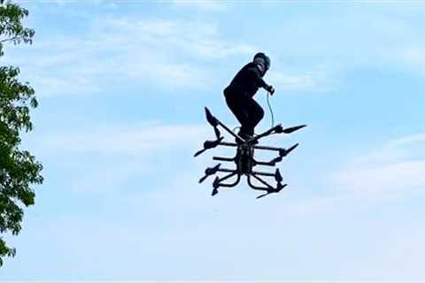 Wait for the landing...