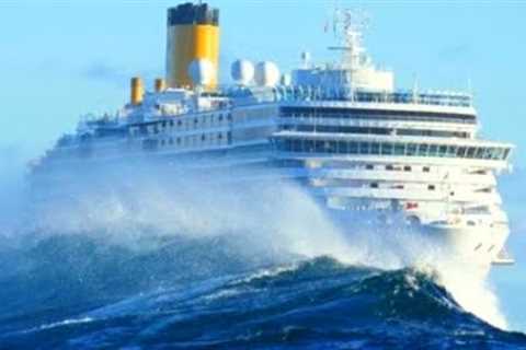 Top 10 Big Cruise Ships In Huge Storm! Dangerous Waves In Hurricane