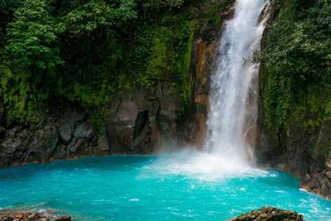 The Top 10 Waterfalls of Central America That You Must Visit