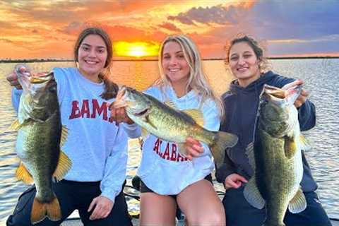Girls ATTACK Lake Okeechobee!