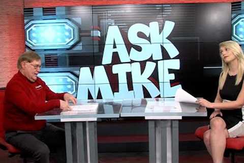 Ask Mike: Rough Sunday for the Diamond Hogs, A Dean Weber Story &amp; Is Muss Leaving?