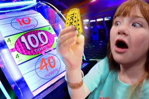 DOUBLE 100 WiNNERS Adley &amp; Clair!!  Pizza Party and Playing Games! a surprise start to Summer..