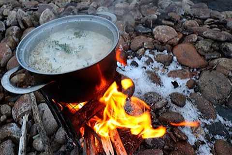 Catch n’ Cook Fresh Fish Soup! (Riverbank Recipe)