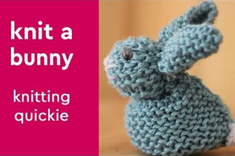 Easy Knitted Bunny Pattern • Knitting Quickie  #studioknit #knittingpattern