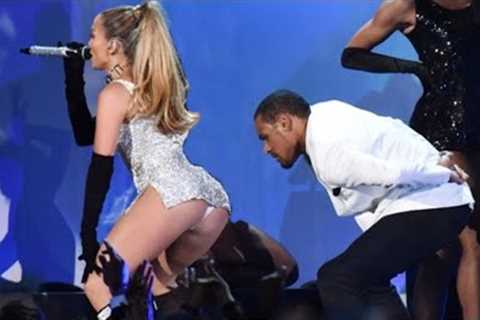 Famous Singers Best Fail Moments