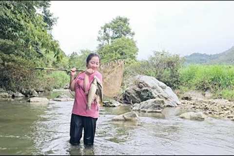 Go down to the stream to catch fish to sell.