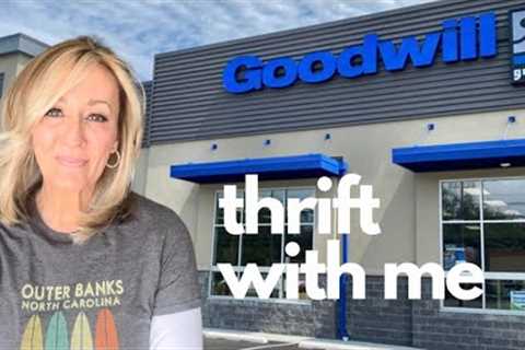 another Goodwill thrift with FULL shelves! | peeking in Roger's Office &amp; answering your..