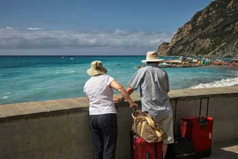 Exploring the world: Travel Options and Considerations for Senior Adults