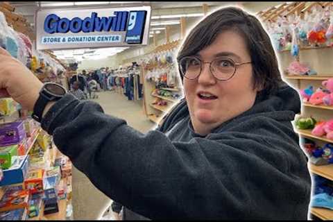 Is It Worth $50 Or $250? Thrift Shopping And Making Money!