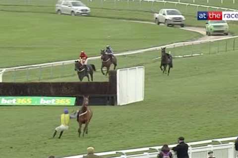 HEARTBREAK as Mackenberg unseats at the last at Hereford!