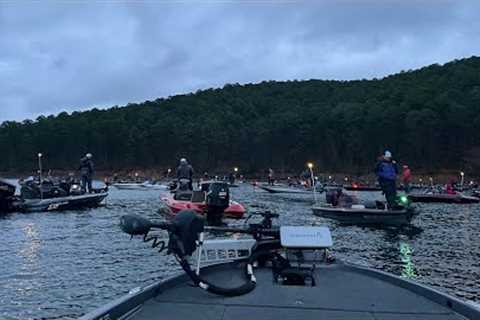 High school Bass Fishing Tournament on Lake Ouachita