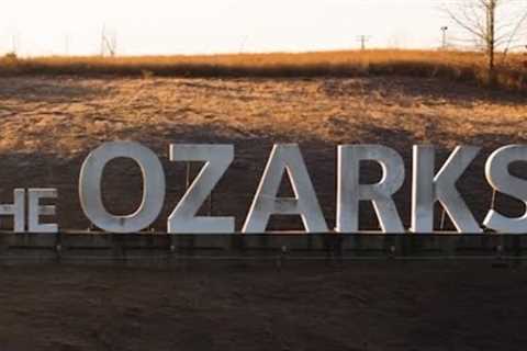 Lake of the ozarks #lakeoftheozarks #drone #video #videos #photography #dji #cold #snow #foggy #ice