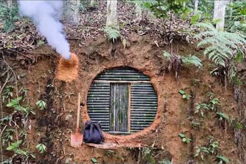 Building Complete Survival Bushcraft Shelter underground secrets / King Of Satyr