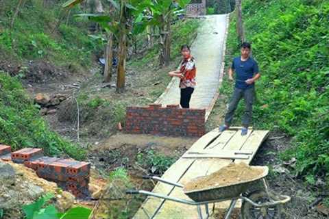 Construction of a solid bridge begins before the rainy season - Bridge foundation construction