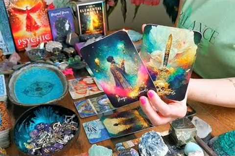 SCORPIO - BRINGING YOUR MAGIC BACK!! RACING BOLDLY TOWARDS ALL YOU DESIRE!!! JANUARY MONTHLY 24