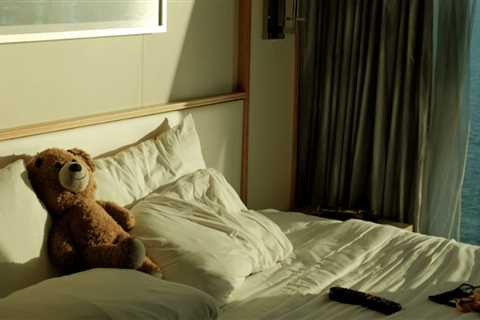 How Much Does It Cost To Live Aboard A Cruise Ship All Year Long?