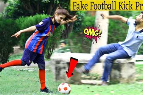 Fake Football Kick Prank@crazycomedy9838