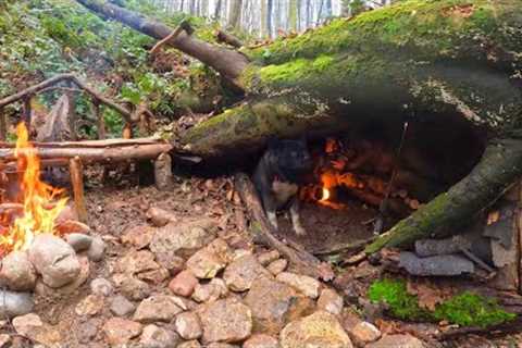 Bushcraft SURVIVAL Shelter; Winter CAMPING in Rain, THUNDER. Outdoor Cooking. Wild Camp