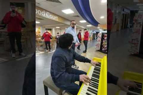 HI VIZ PIANO CAUSES SUSPICIOUS BEHAVIOUR