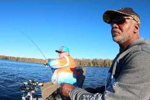 Crescent Lake, FL with Mike Barnett  | Season 10 Episode 4 | BrushPile Fishing