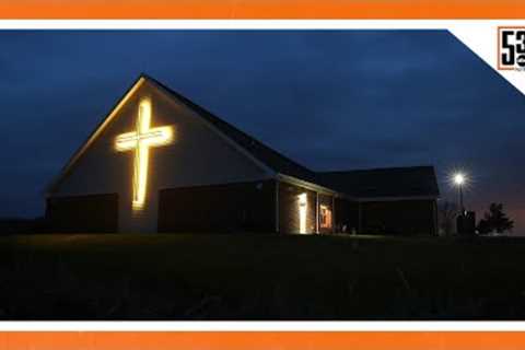 Where Will People Commune In A Godless America? | 538 Political Podcast