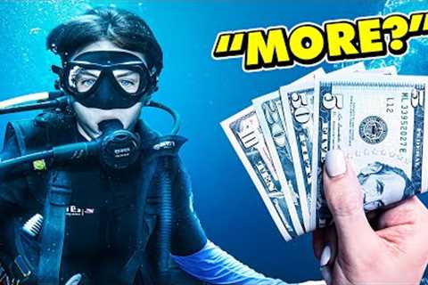 5 Things I Wish I Knew About Tipping on Dive Trips