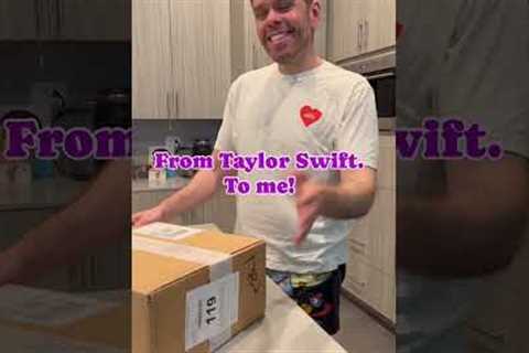 Taylor Swift Tortured Me! She Just Sent Me This Box Full Of... | Perez Hilton